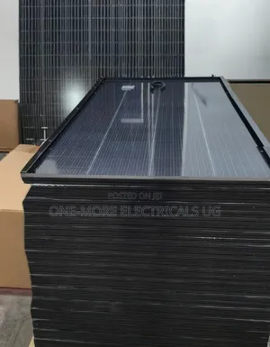 200w/12volts Pure Black Solar Panels