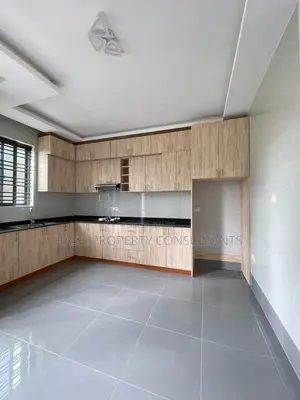 3bdrm Apartment in Muyenga Tank Hill, Central Division for rent