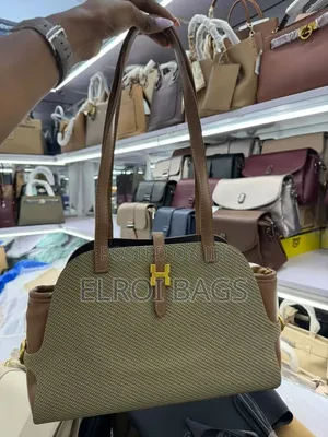 Classy Shoulder Bag