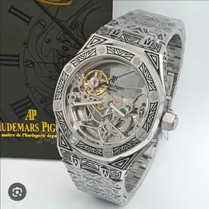 Aud Men's Wrist Watch