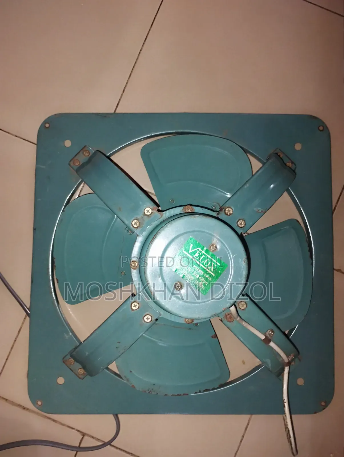 Metallic Air Extractor