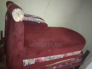 Sofa Used in Good Condition