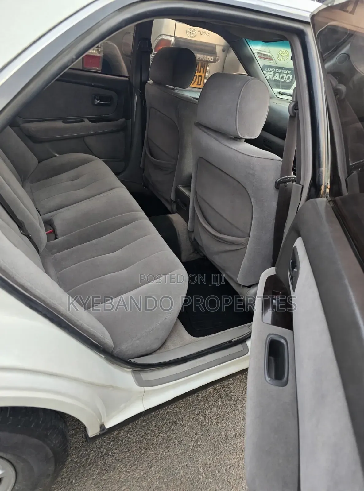 Toyota Mark II 2.0 AWD 2000 White