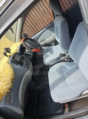 Toyota Raum 1.5 AWD 1999 Silver