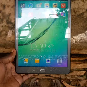 Samsung Galaxy Tab A 10.1 & S Pen (2016) 16 GB Black