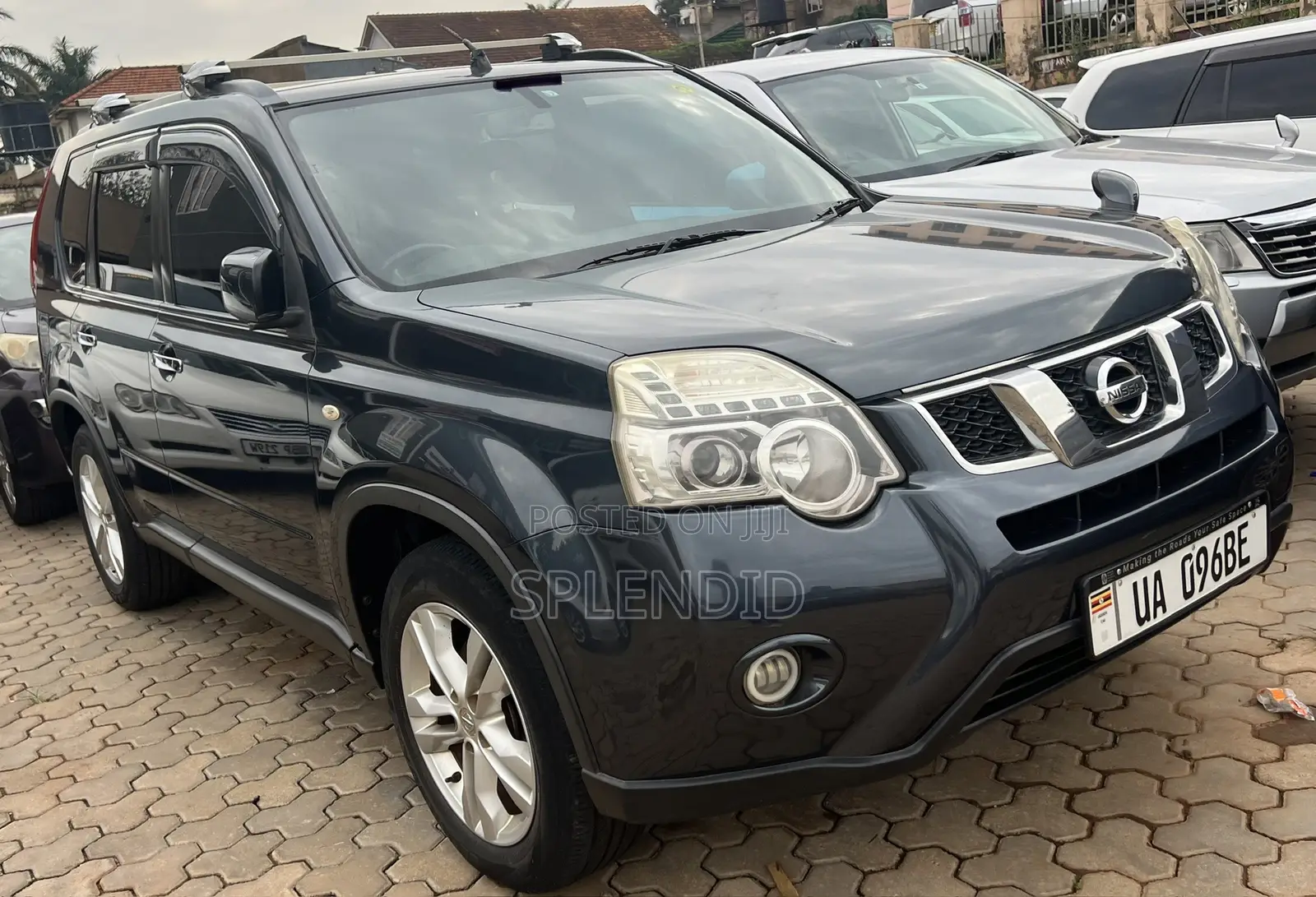Nissan X-Trail 2011 Gray
