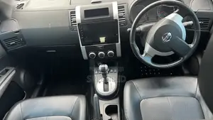 Nissan X-Trail 2011 Gray