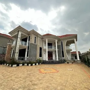 3bdrm Apartment in Bugolobi Estate, Central Division for rent