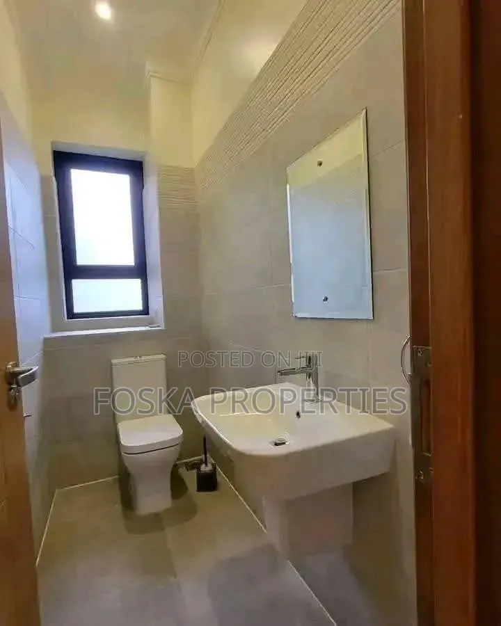 4bdrm Apartment in Buziga, Central Division for rent