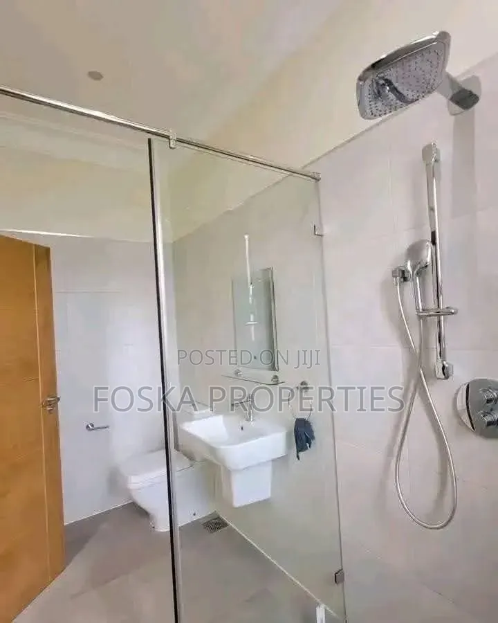 4bdrm Apartment in Buziga, Central Division for rent