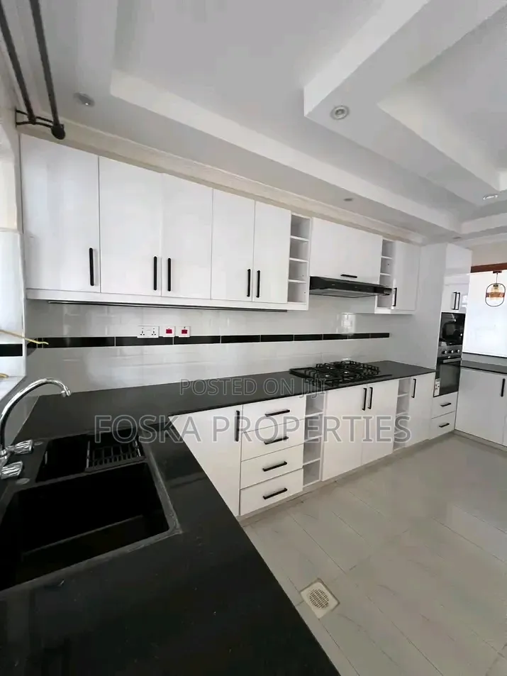 4bdrm Apartment in Bunga Estate, Central Division for rent
