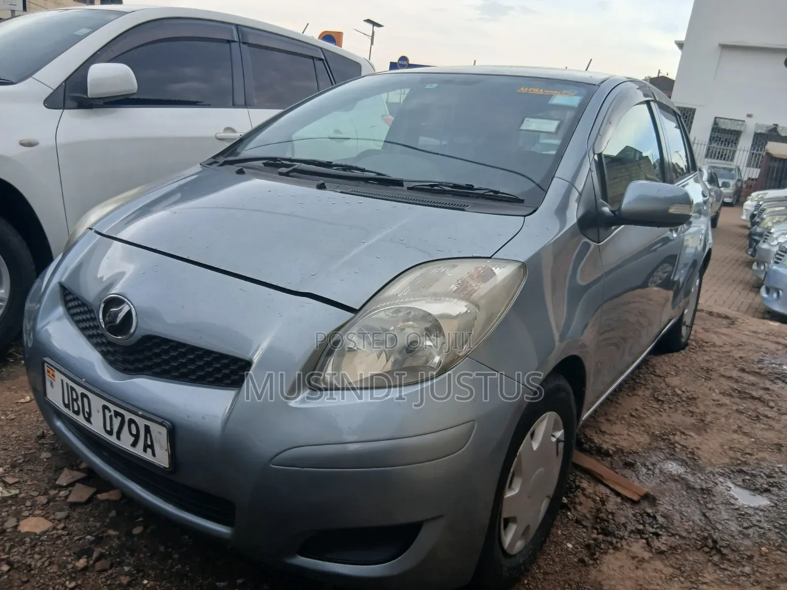 Toyota Vitz 2008 Green