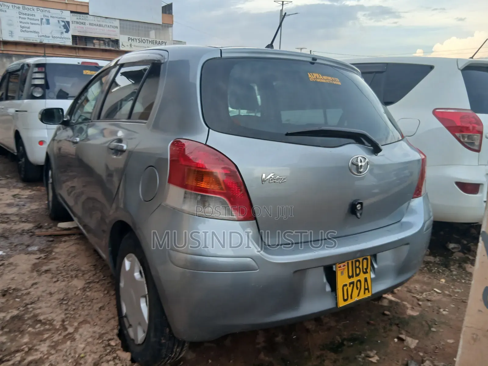 Toyota Vitz 2008 Green
