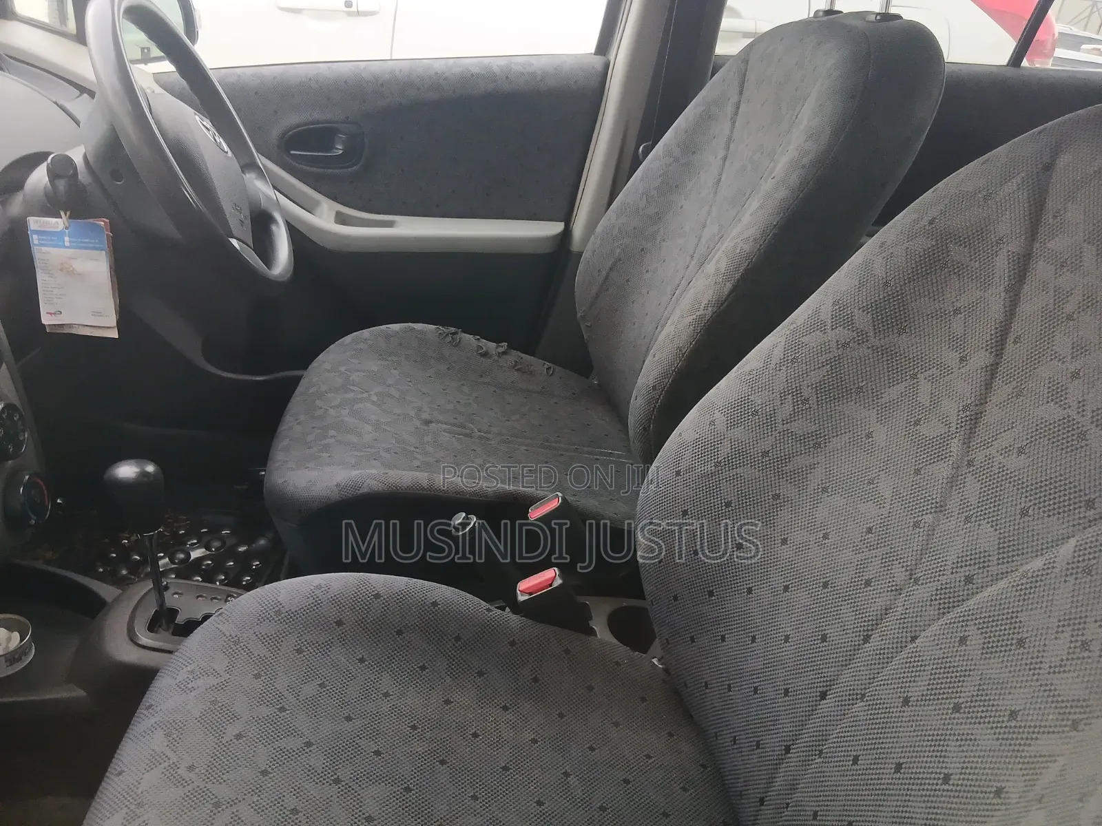 Toyota Vitz 2008 Green
