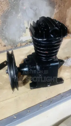 Single Piston Compressor Head