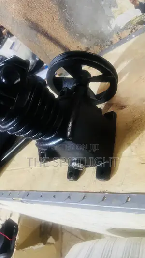 Single Piston Compressor Head