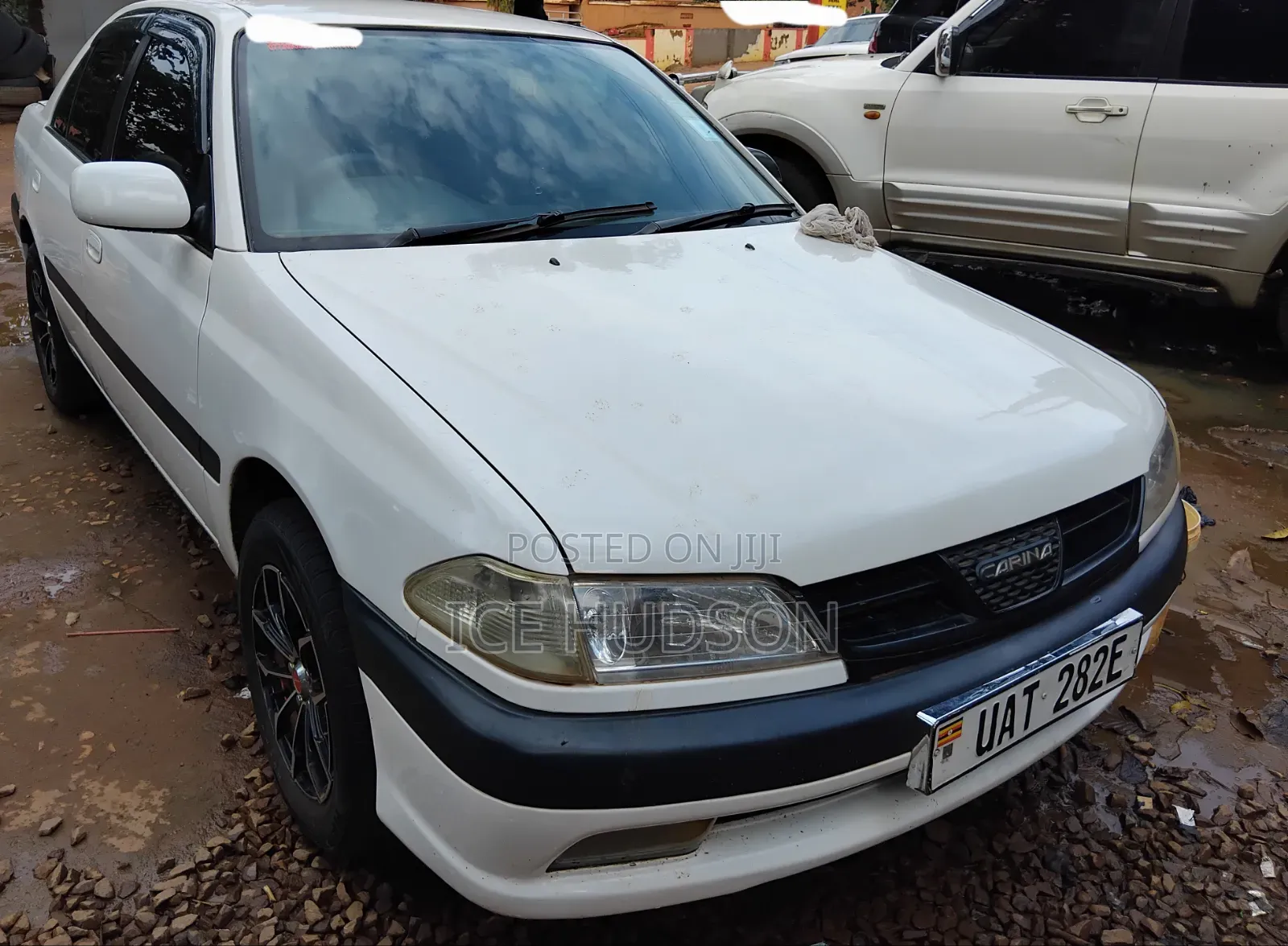 Toyota Carina 2000 White