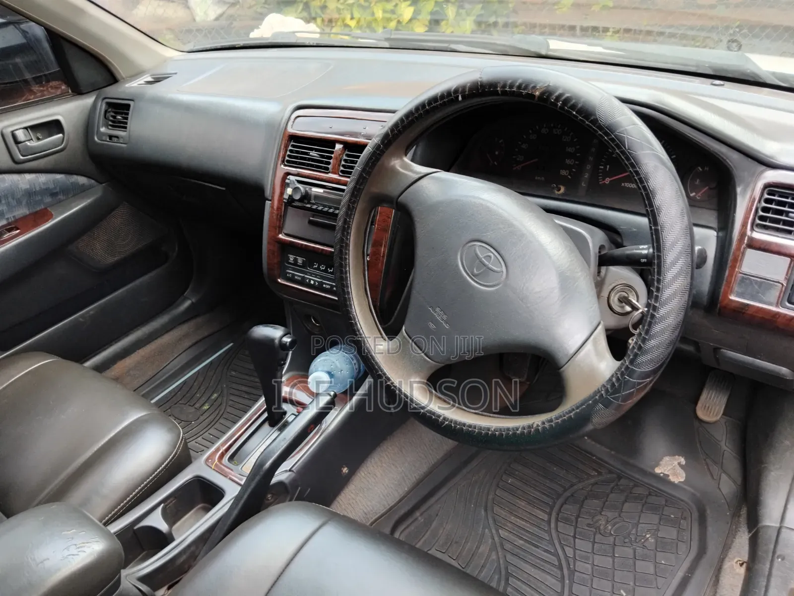 Toyota Carina 2000 White