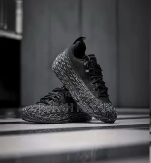 Nike S.T Charge Ep Black Crimeson
