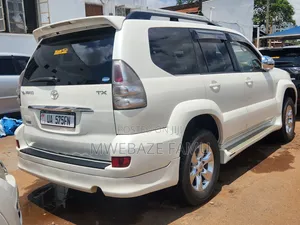 Toyota Land Cruiser Prado 2009 White