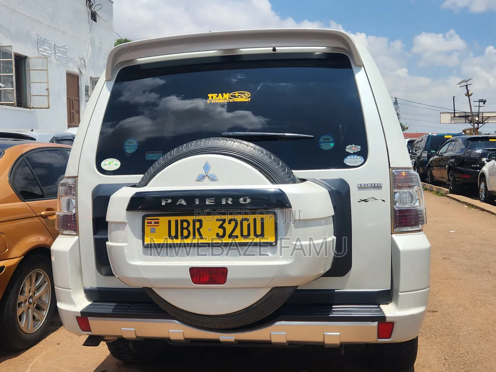 Mitsubishi Pajero 2011 White