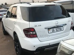 Mercedes-Benz M Class 2007 White