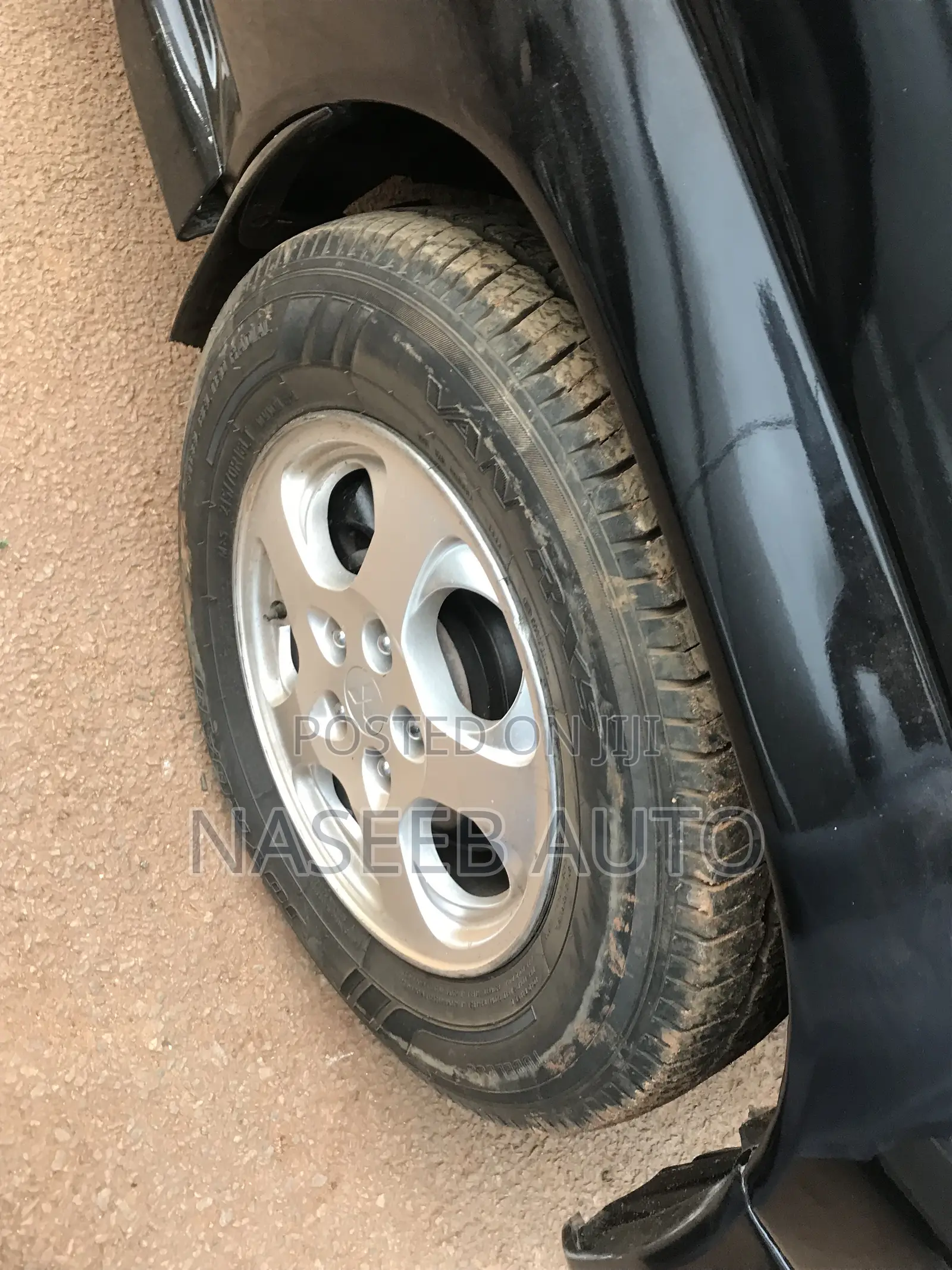 Mitsubishi Pajero IO 2005 Black