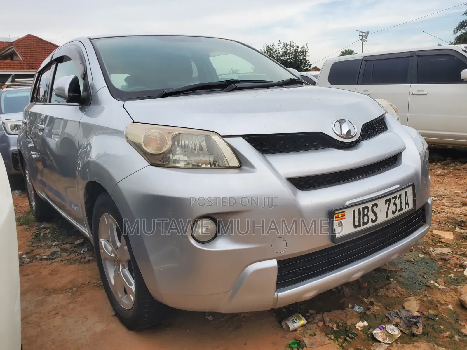 Toyota IST 2010 Silver