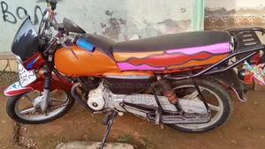 Bajaj CT 125X 2023 Red