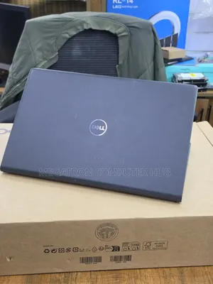 Laptop Dell Vostro 15 3510 8GB Intel Core i5 SSD 256GB
