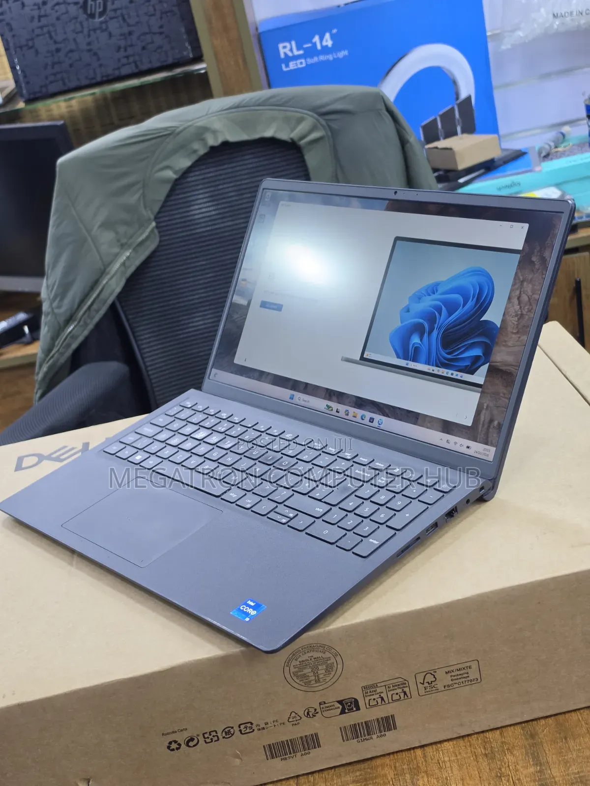 Laptop Dell Vostro 15 3510 8GB Intel Core i5 SSD 256GB