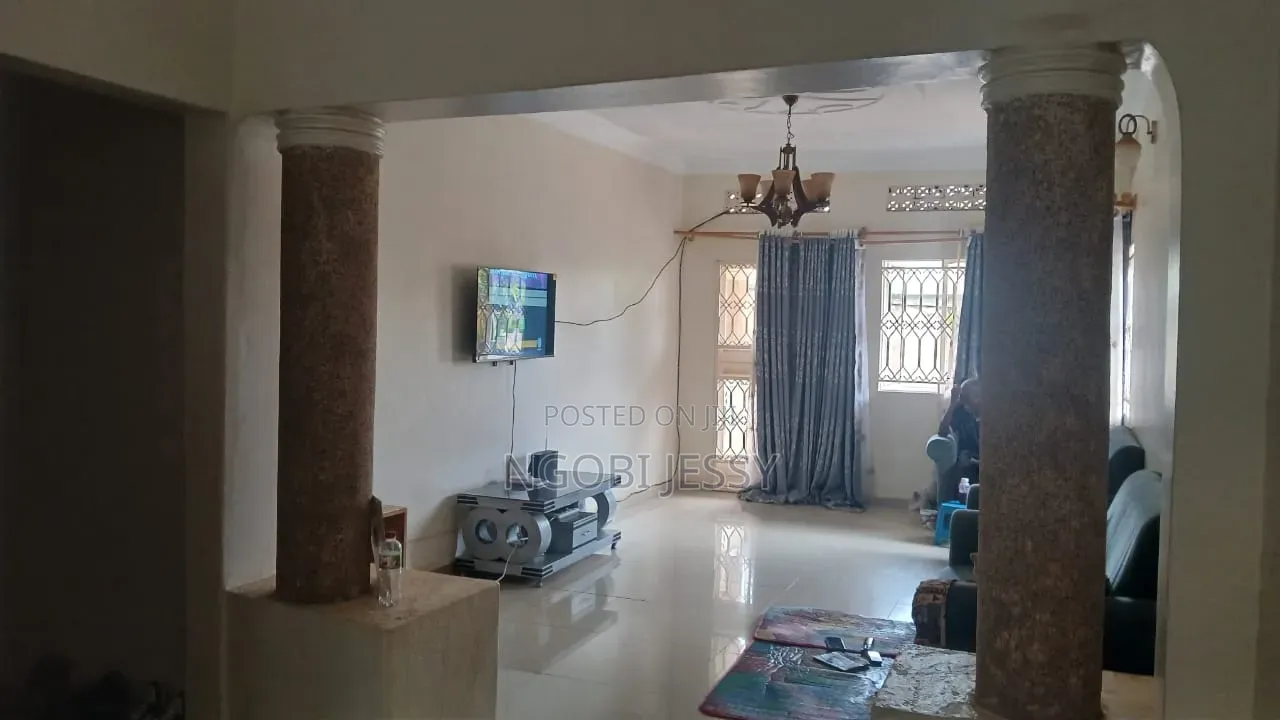 Furnished 3bdrm House in Kira for sale