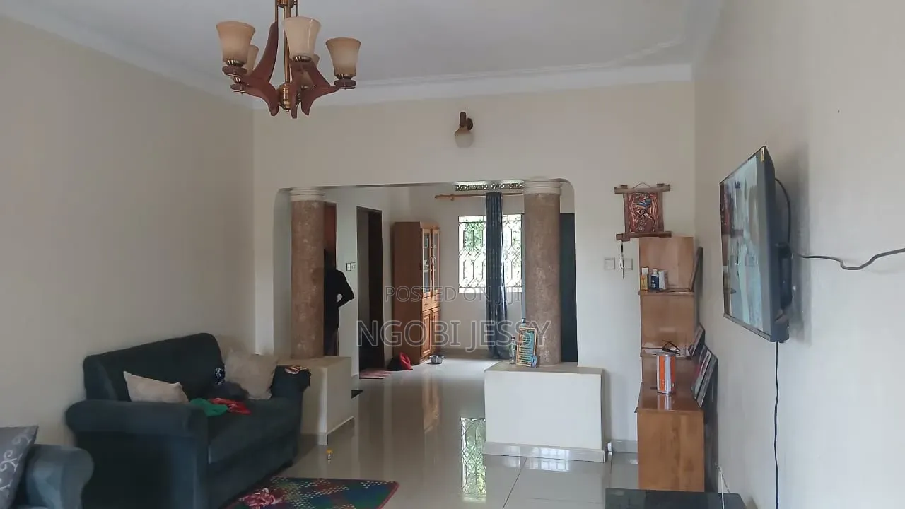 Furnished 3bdrm House in Kira for sale