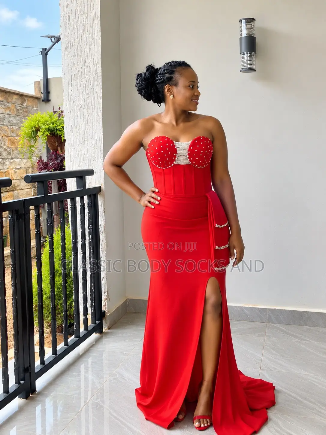 Stunning Red Evening Gown!