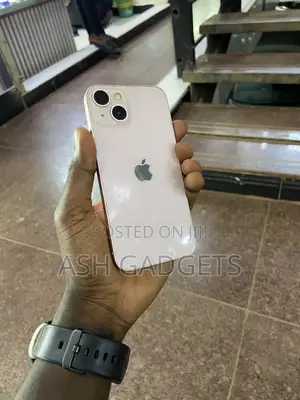 Apple iPhone 13 128 GB White