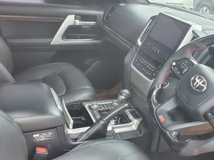 Toyota Land Cruiser 2015 Black