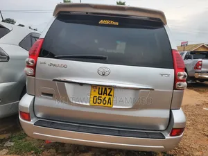 Toyota Land Cruiser Prado 2005 Silver
