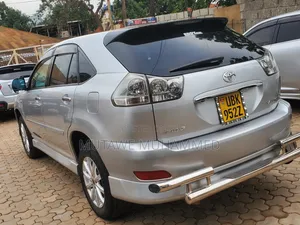 Toyota Harrier 2010 Silver