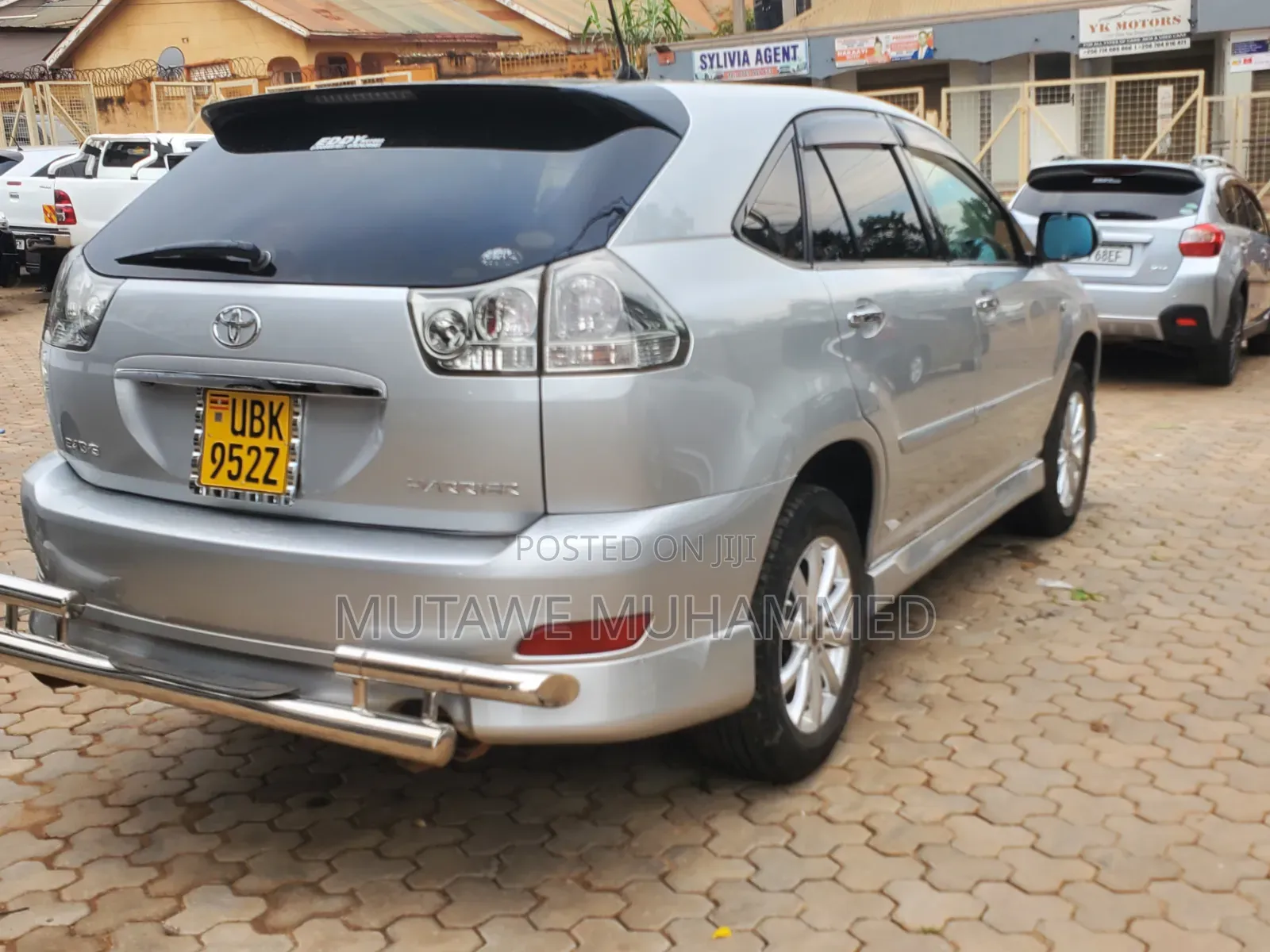 Toyota Harrier 2010 Silver