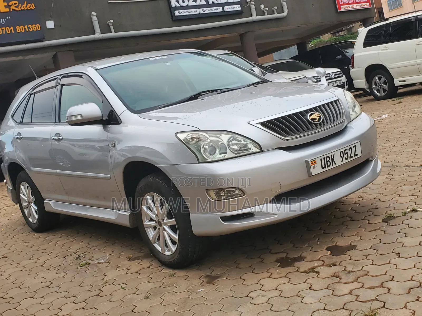 Toyota Harrier 2010 Silver