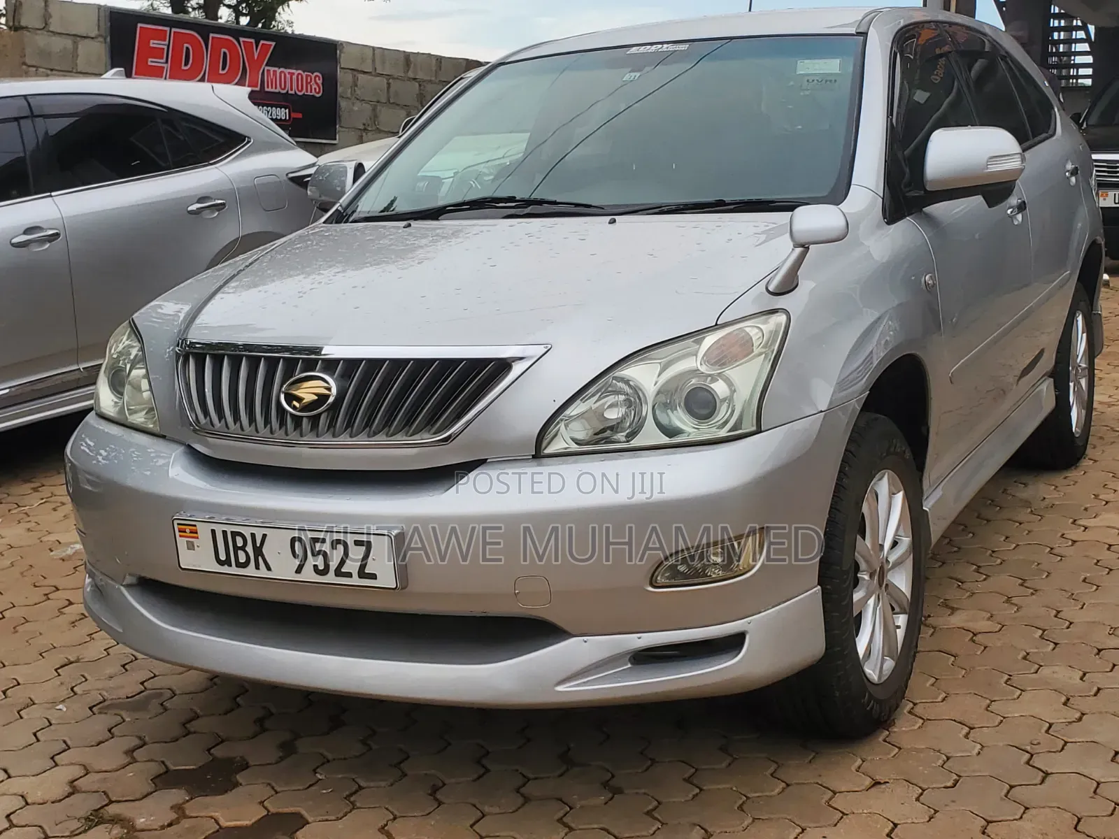Toyota Harrier 2010 Silver