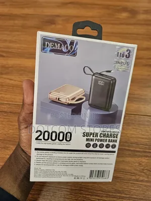 Demaco 20,000mAh Super Charge Mini Power Bank.