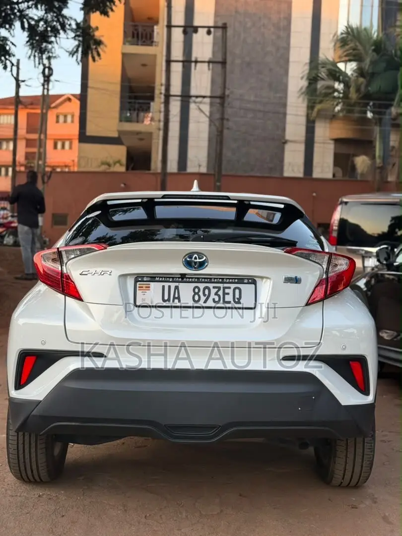 Toyota C-HR 2017 White