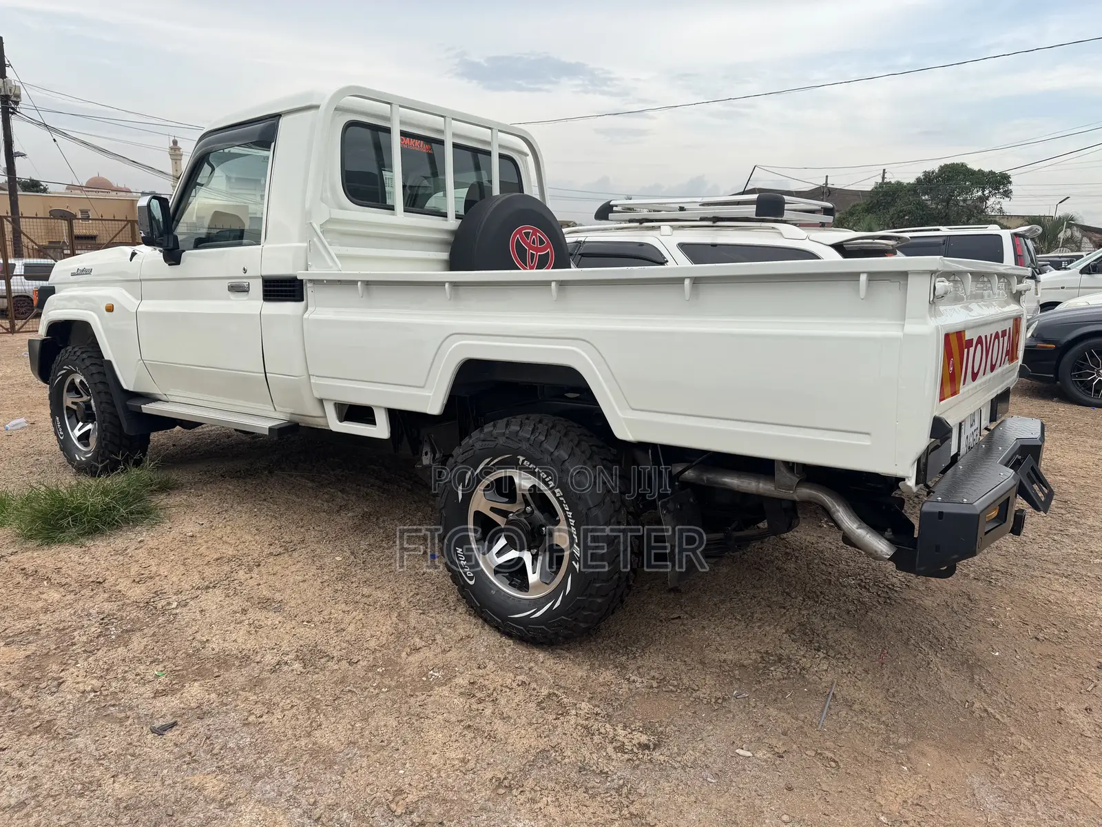 Toyota Land Cruiser 2023 White