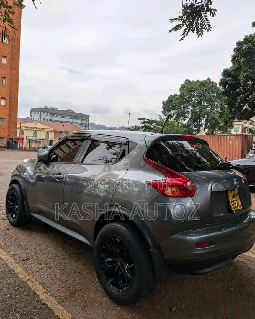 Nissan Juke 2012 Gray