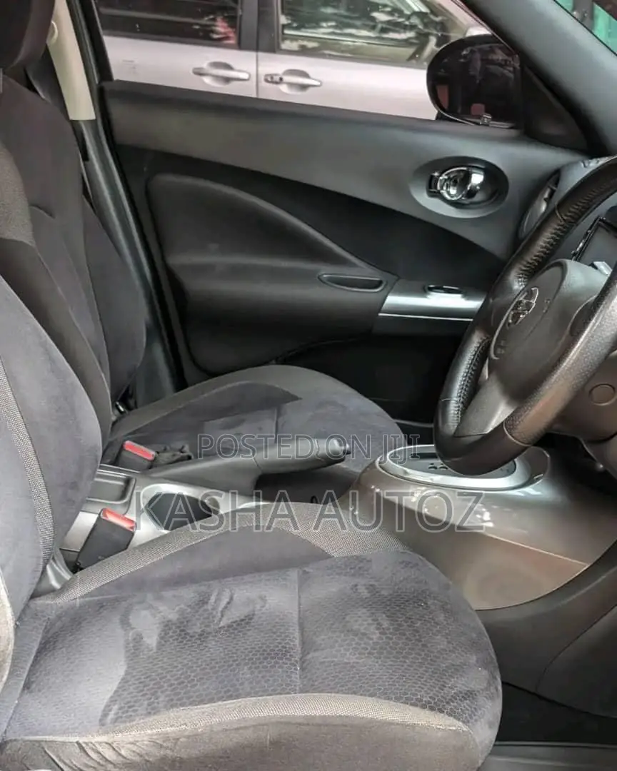 Nissan Juke 2012 Gray
