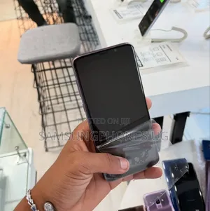 New Samsung Galaxy S9 Plus 64 GB Blue