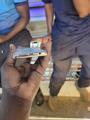 New Samsung Galaxy S10 128 GB White
