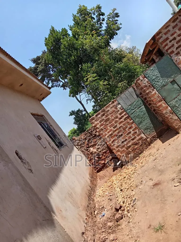 4bdrm House in Jinja for sale