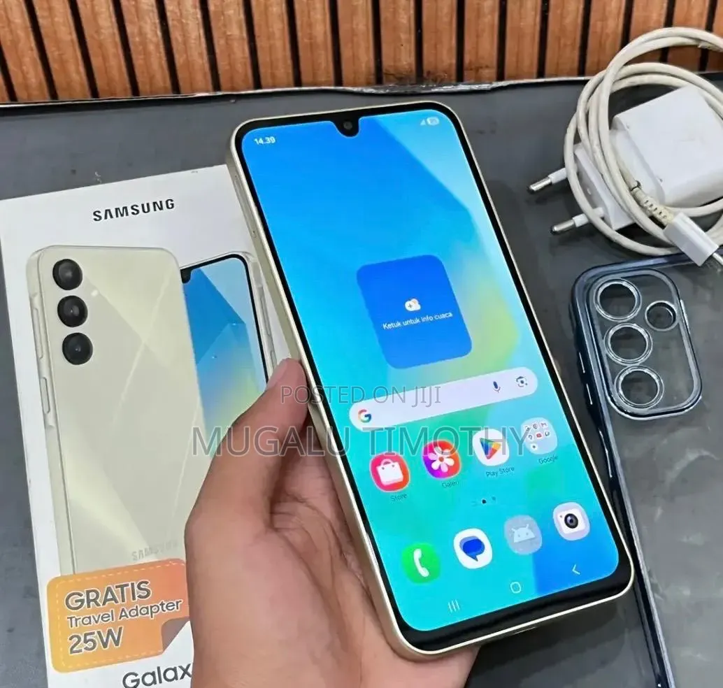 New Samsung Galaxy A16 5G 256 GB Gold
